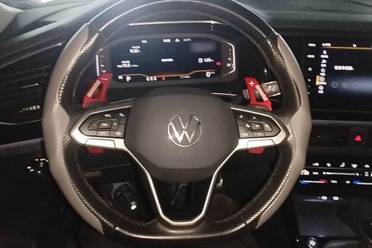 Used Volkswagen Tayron X 2020 330TSI Two-Wheel Drive Luxury Smart Connectivity Version Steering Wheel