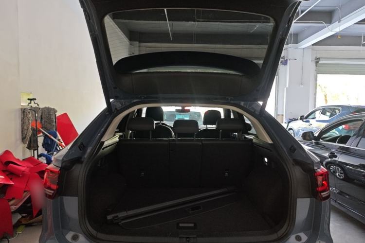 Used Volkswagen Tayron X 2020 330TSI Two-Wheel Drive Luxury Smart Connectivity Version Trunk