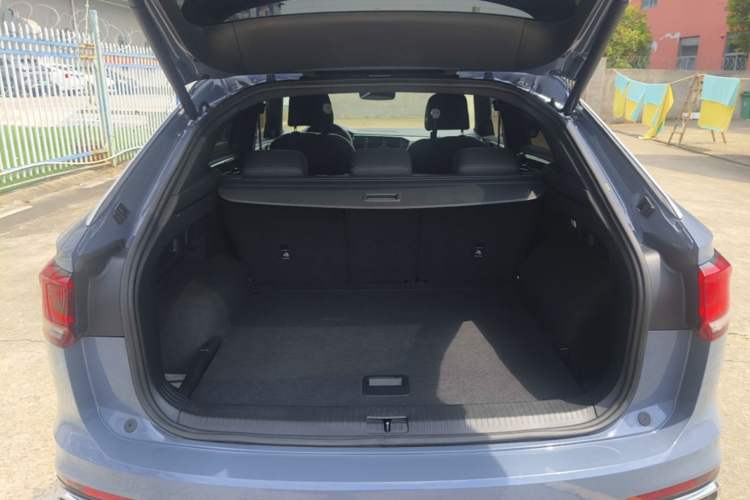 Used Volkswagen Tayron X 2020 380TSI Four-Wheel Drive Prestige Connected Version Trunk