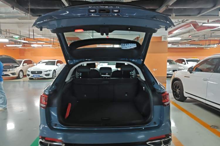 Used Volkswagen Tayron X 2020 330TSI Two-Wheel Drive Luxury Smart Connectivity Version Trunk
