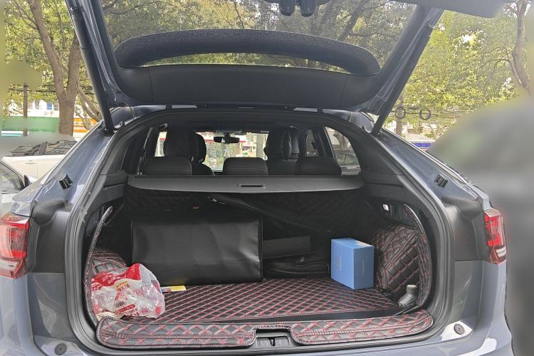 Used Volkswagen Tayron X 2020 380TSI Four-Wheel Drive Dynamic Connect Edition Trunk