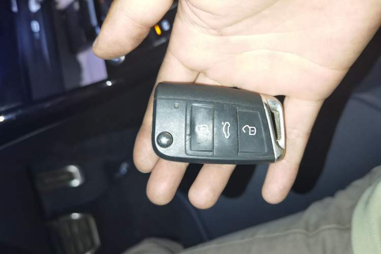 Used Volkswagen Tayron X 2020 380TSI Four-Wheel Drive Dynamic Connect Edition Vehicle Key