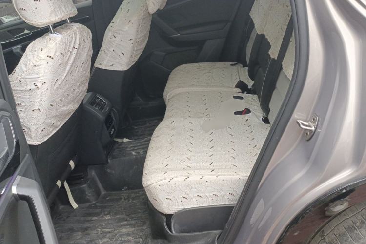 Used Volkswagen Tayron X 2020 330TSI Two-Wheel Drive Flagship Smart Connectivity Version Left Rear Seat