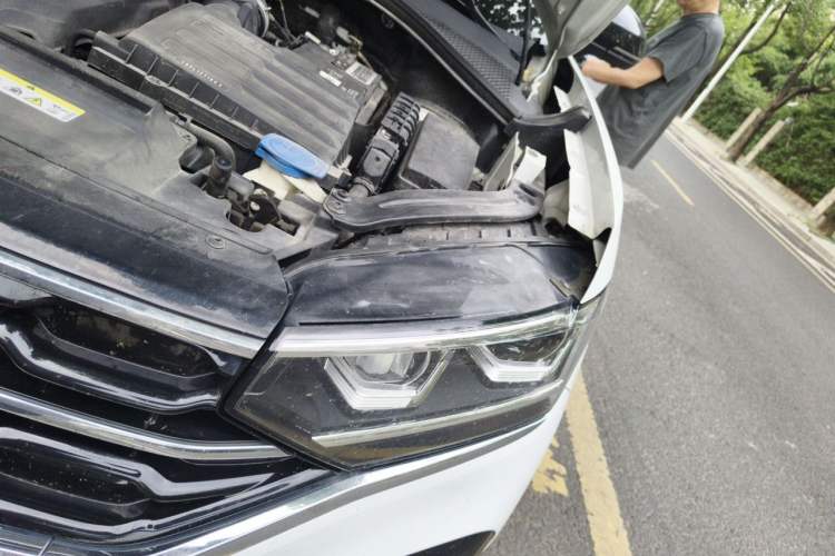 Used Volkswagen Tayron X 2020 330TSI Two-Wheel Drive Flagship Smart Connectivity Version Engine Bay Left