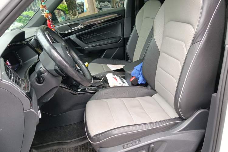 Used Volkswagen Tayron X 2020 380TSI Four-Wheel Drive Prestige Connected Version Left Front Seat