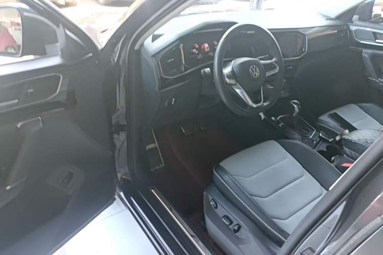 Used Volkswagen Tayron X 2020 330TSI Two-Wheel Drive Luxury Smart Connectivity Version Driver Seat