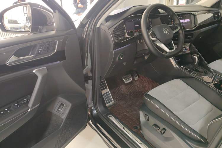 Used Volkswagen Tayron X 2020 330TSI Two-Wheel Drive Luxury Smart Connectivity Version Driver Seat