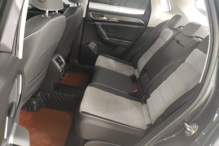 Used Volkswagen Tayron X 2020 330TSI Two-Wheel Drive Luxury Smart Connectivity Version Interior 4