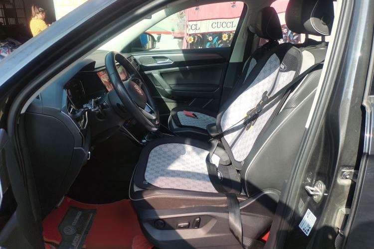 Used Volkswagen Tayron X 2020 330TSI Two-Wheel Drive Luxury Smart Connectivity Version Left Front Seat