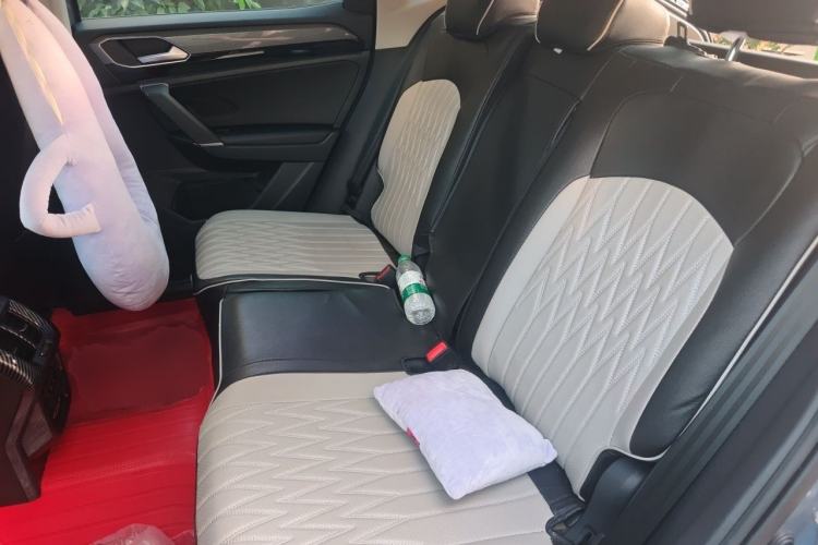 Used Volkswagen Tayron X 2020 330TSI Two-Wheel Drive Luxury Smart Connectivity Version Left Rear Seat