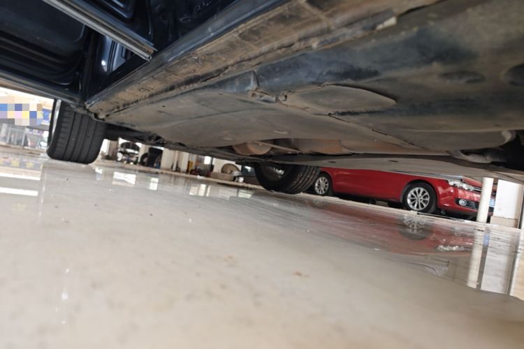 Used Volkswagen Tayron X 2020 330TSI Two-Wheel Drive Luxury Smart Connectivity Version Left Side Sill