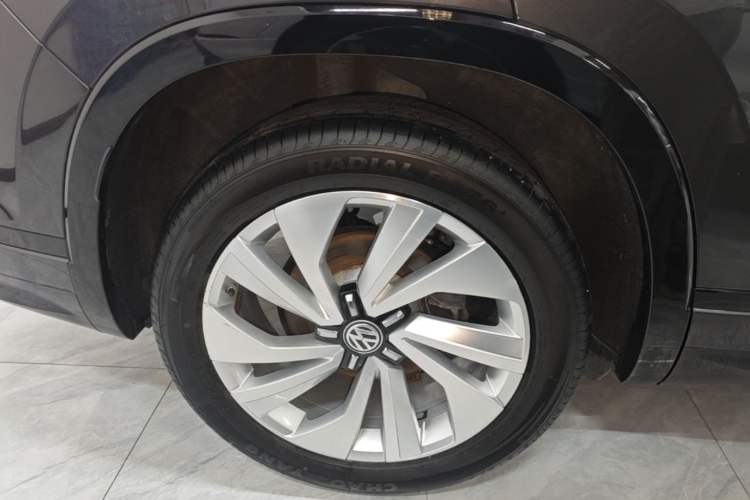 Used Volkswagen Tayron X 2020 330TSI Two-Wheel Drive Luxury Smart Connectivity Version Right Rear Wheel Hub