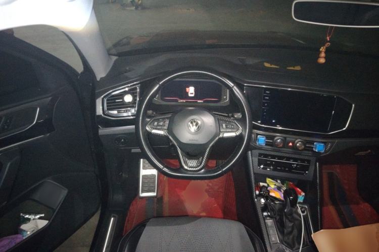 Used Volkswagen Tayron X 2020 330TSI Two-Wheel Drive Luxury Smart Connectivity Version Steering Wheel