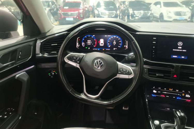 Used Volkswagen Tayron X 2020 330TSI Two-Wheel Drive Luxury Smart Connectivity Version Steering Wheel