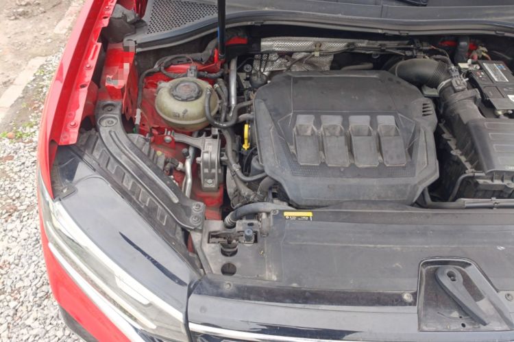 Used Volkswagen Tayron X 2020 330TSI Two-Wheel Drive Flagship Smart Connectivity Version Engine Bay Right