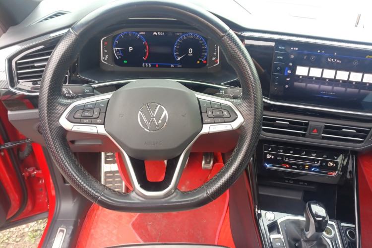 Used Volkswagen Tayron X 2020 330TSI Two-Wheel Drive Flagship Smart Connectivity Version Steering Wheel