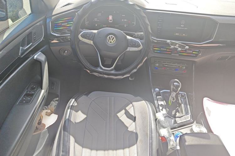 Used Volkswagen Tayron X 2020 330TSI Two-Wheel Drive Luxury Smart Connectivity Version Steering Wheel