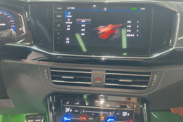 Used Volkswagen Tayron X 2020 380TSI Four-Wheel Drive Dynamic Connect Edition Audio And AC Panel