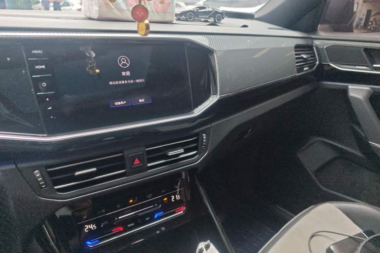 Used Volkswagen Tayron X 2020 380TSI Four-Wheel Drive Dynamic Connect Edition Audio And AC Panel