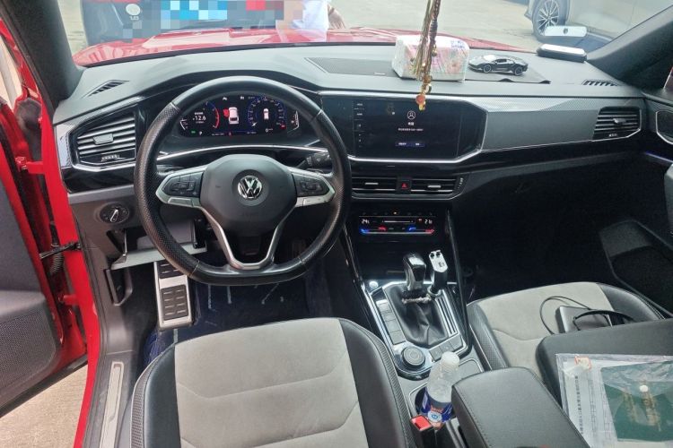Used Volkswagen Tayron X 2020 380TSI Four-Wheel Drive Dynamic Connect Edition Center Console