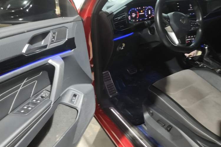 Used Volkswagen Tayron X 2020 380TSI Four-Wheel Drive Dynamic Connect Edition Driver Seat