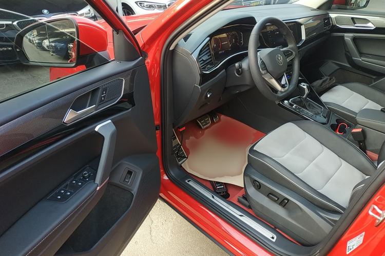Used Volkswagen Tayron X 2020 330TSI Two-Wheel Drive Luxury Smart Connectivity Version Driver Seat