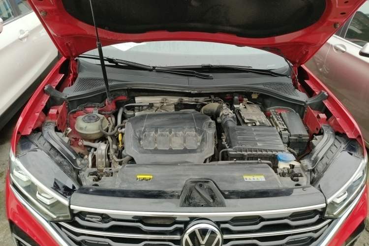 Used Volkswagen Tayron X 2020 330TSI Two-Wheel Drive Luxury Smart Connectivity Version Engine Bay