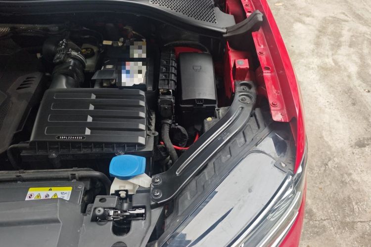 Used Volkswagen Tayron X 2020 330TSI Two-Wheel Drive Luxury Smart Connectivity Version Engine Bay Left