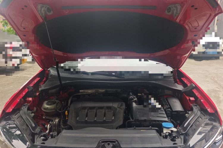 Used Volkswagen Tayron X 2020 330TSI Two-Wheel Drive Luxury Smart Connectivity Version Engine Bay