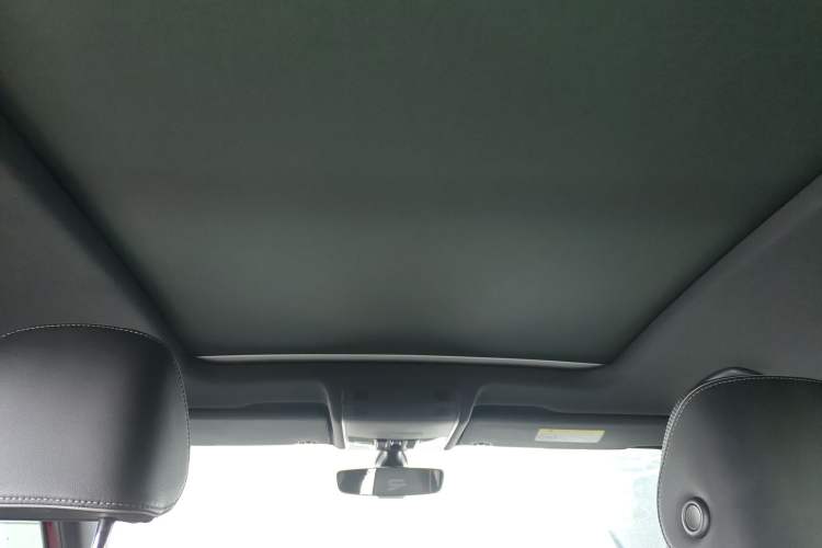 Used Volkswagen Tayron X 2020 380TSI Four-Wheel Drive Dynamic Connect Edition Headliner