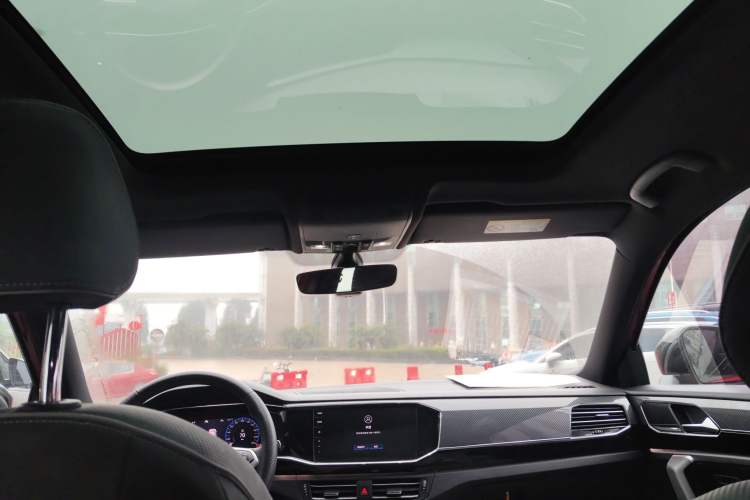 Used Volkswagen Tayron X 2020 380TSI Four-Wheel Drive Dynamic Connect Edition Headliner
