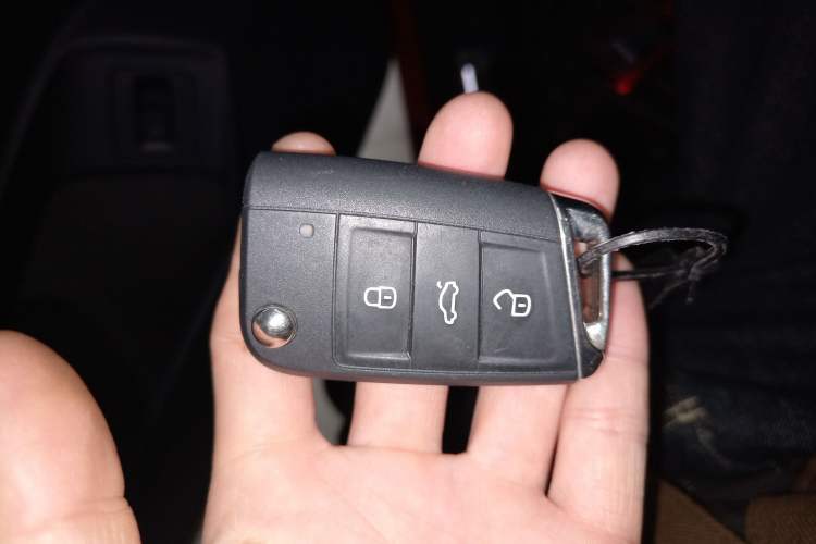 Used Volkswagen Tayron X 2020 330TSI Two-Wheel Drive Luxury Smart Connectivity Version Interior 1