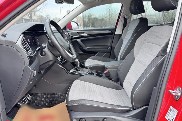 Used Volkswagen Tayron X 2020 330TSI Two-Wheel Drive Luxury Smart Connectivity Version Interior 3
