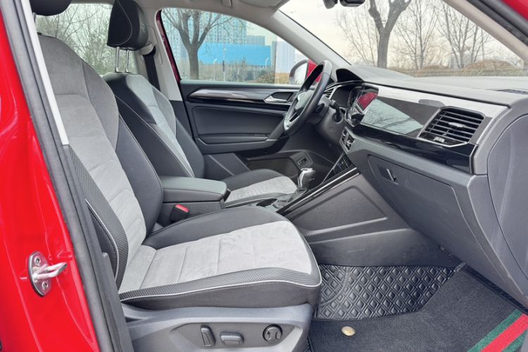Used Volkswagen Tayron X 2020 330TSI Two-Wheel Drive Luxury Smart Connectivity Version Interior 5