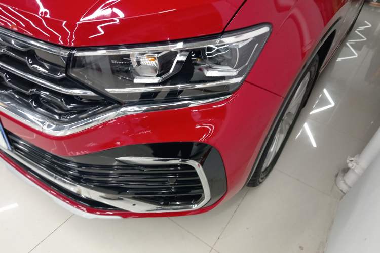Used Volkswagen Tayron X 2020 330TSI Two-Wheel Drive Luxury Smart Connectivity Version Left Front Headlight