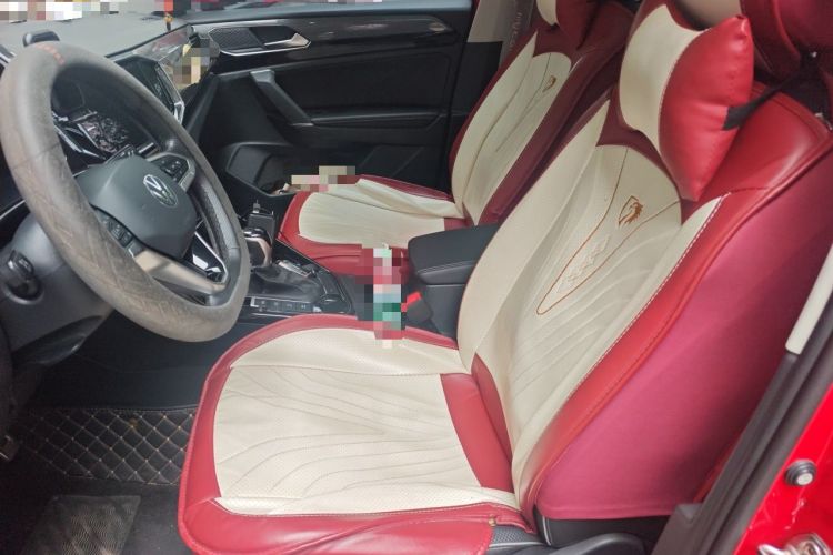 Used Volkswagen Tayron X 2020 330TSI Two-Wheel Drive Luxury Smart Connectivity Version Left Front Seat