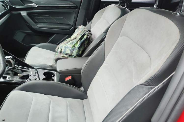 Used Volkswagen Tayron X 2020 380TSI Four-Wheel Drive Dynamic Connect Edition Left Front Seat