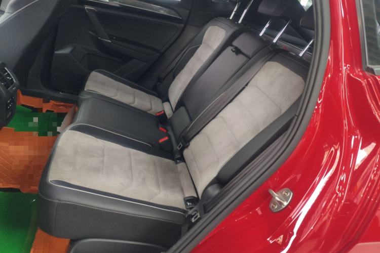 Used Volkswagen Tayron X 2020 380TSI Four-Wheel Drive Dynamic Connect Edition Left Rear Seat