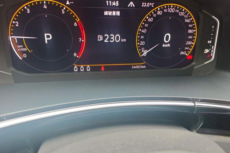 Used Volkswagen Tayron X 2020 330TSI Two-Wheel Drive Luxury Smart Connectivity Version Odometer Close Up