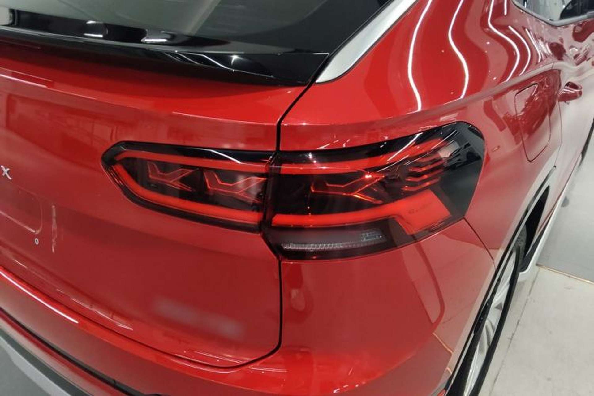 Used Volkswagen Tayron X 2020 330TSI Two-Wheel Drive Luxury Smart Connectivity Version Right Rear Taillight