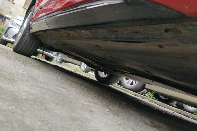 Used Volkswagen Tayron X 2020 330TSI Two-Wheel Drive Luxury Smart Connectivity Version Right Side Sill