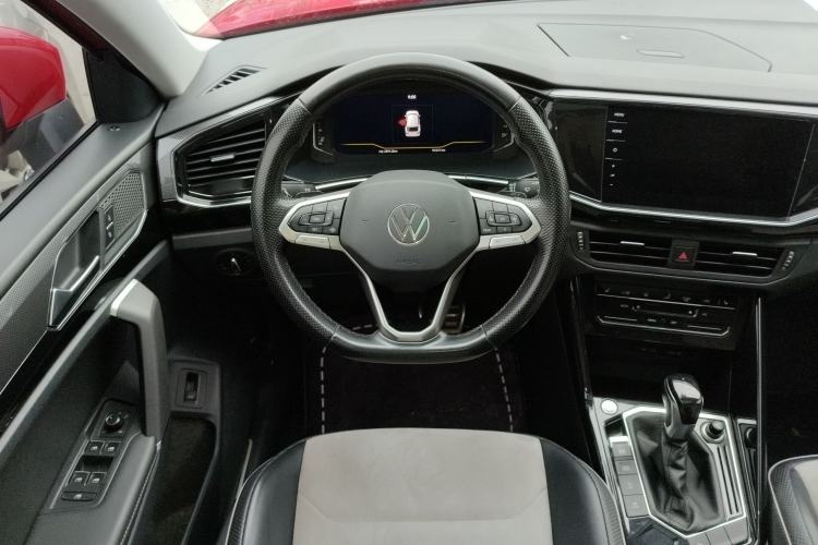 Used Volkswagen Tayron X 2020 330TSI Two-Wheel Drive Luxury Smart Connectivity Version Steering Wheel