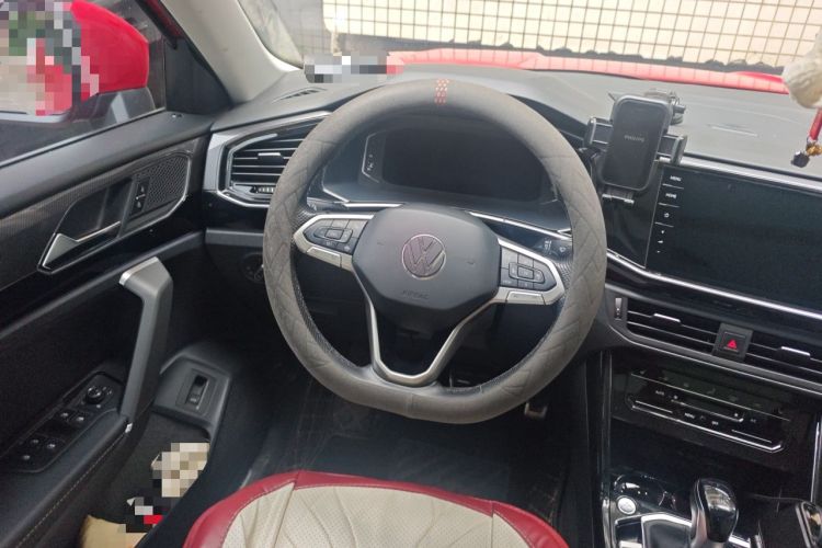 Used Volkswagen Tayron X 2020 330TSI Two-Wheel Drive Luxury Smart Connectivity Version Steering Wheel