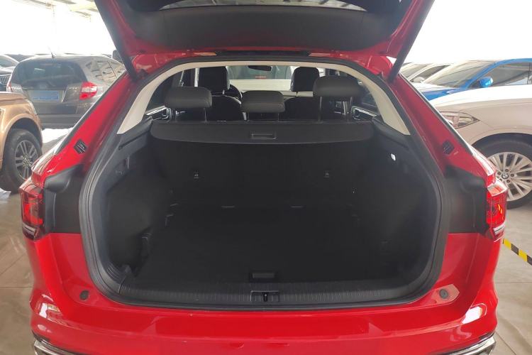 Used Volkswagen Tayron X 2020 330TSI Two-Wheel Drive Luxury Smart Connectivity Version Trunk