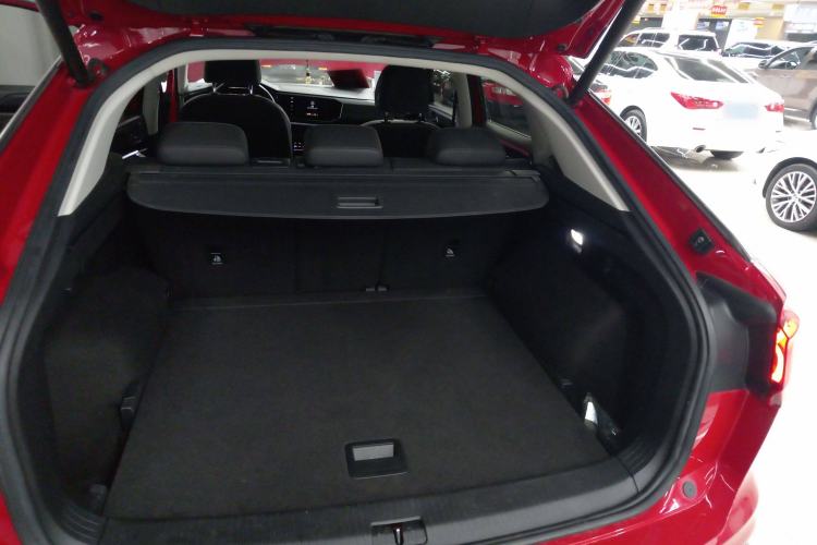 Used Volkswagen Tayron X 2020 330TSI Two-Wheel Drive Luxury Smart Connectivity Version Trunk