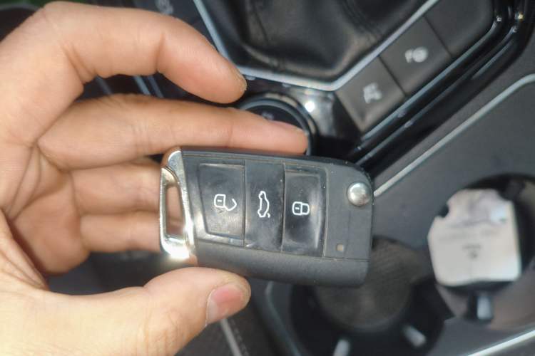 Used Volkswagen Tayron X 2020 380TSI Four-Wheel Drive Dynamic Connect Edition Vehicle Key