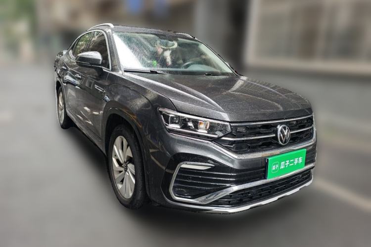 Used Volkswagen Tayron X 2020 330TSI Two-Wheel Drive Luxury Smart Connectivity Version Front Right 45 Deg