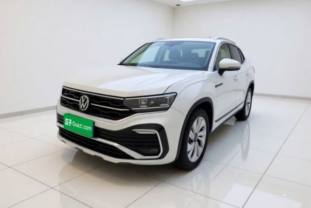 Volkswagen Tayron X 2020 330TSI Two-Wheel Drive Luxury Smart Connectivity Version usata