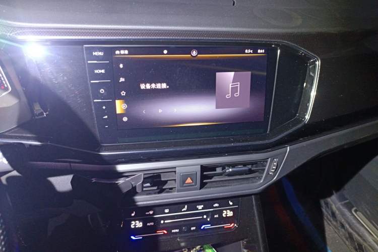 Used Volkswagen Tayron X 2020 330TSI Two-Wheel Drive Luxury Smart Connectivity Version Audio And AC Panel