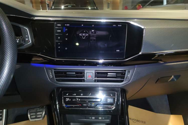 Used Volkswagen Tayron X 2020 380TSI Four-Wheel Drive Flagship Smart Connectivity Version Audio And AC Panel
